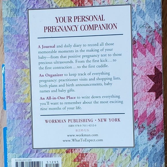 What To Expect When You're Expecting book and What To Expect Pregnancy Journal - Picture 8 of 9